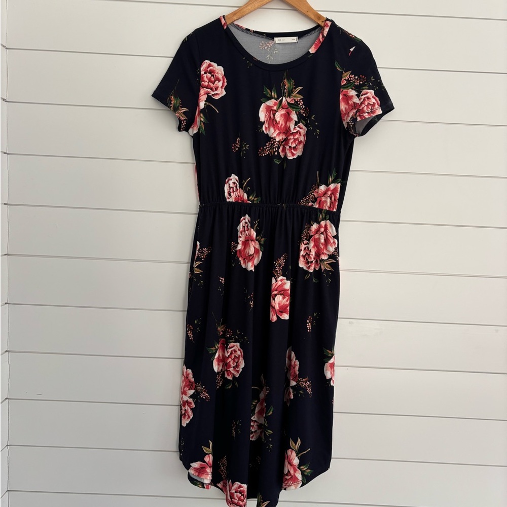 Reb & J Floral Modest Dress Size L